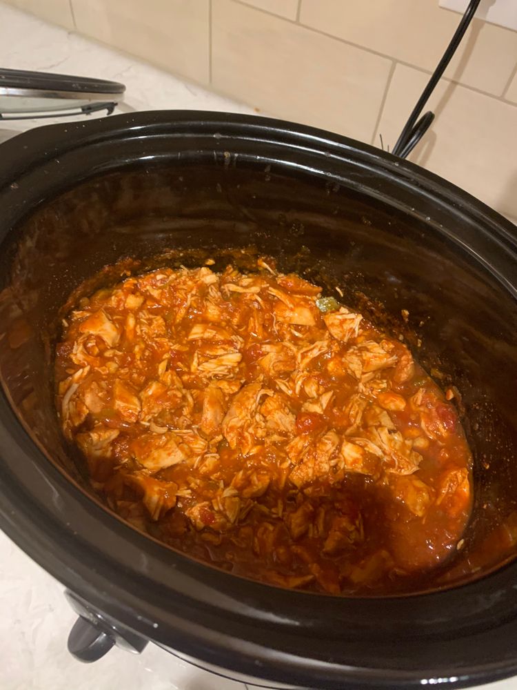 Slow Cooker Mexican Shredded Chicken - Crockpot Girl