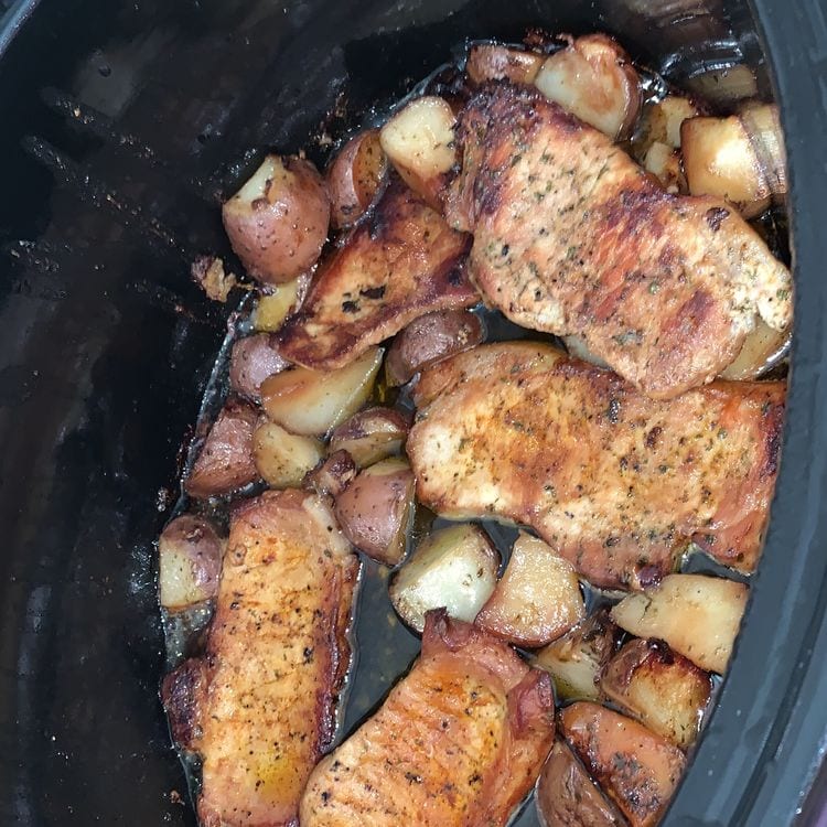 CROCKPOT-RANCH-PORK-CHOPS