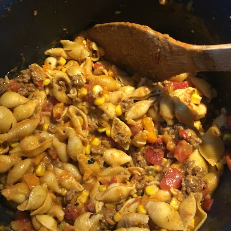 Slow Cooker Taco Pasta