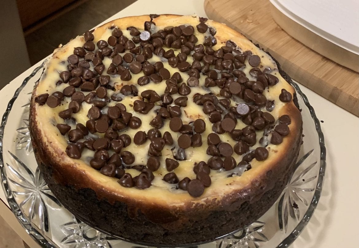 CHOCOLATE CHIP COOKIE DOUGH CHEESECAKE CHOCOLATE CHIP COOKIE DOUGH CHEESECAKE