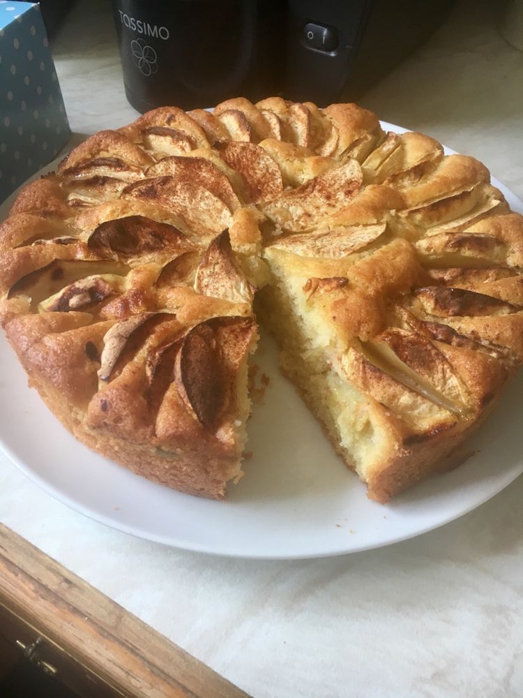 Caramel Apple Upside Down Cake (GF) - Robust Recipes