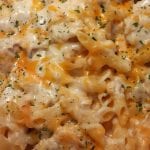 CHEESY CHICKEN ALFREDO CASSEROLE IS A COMFORTING ONE-PAN MEAL