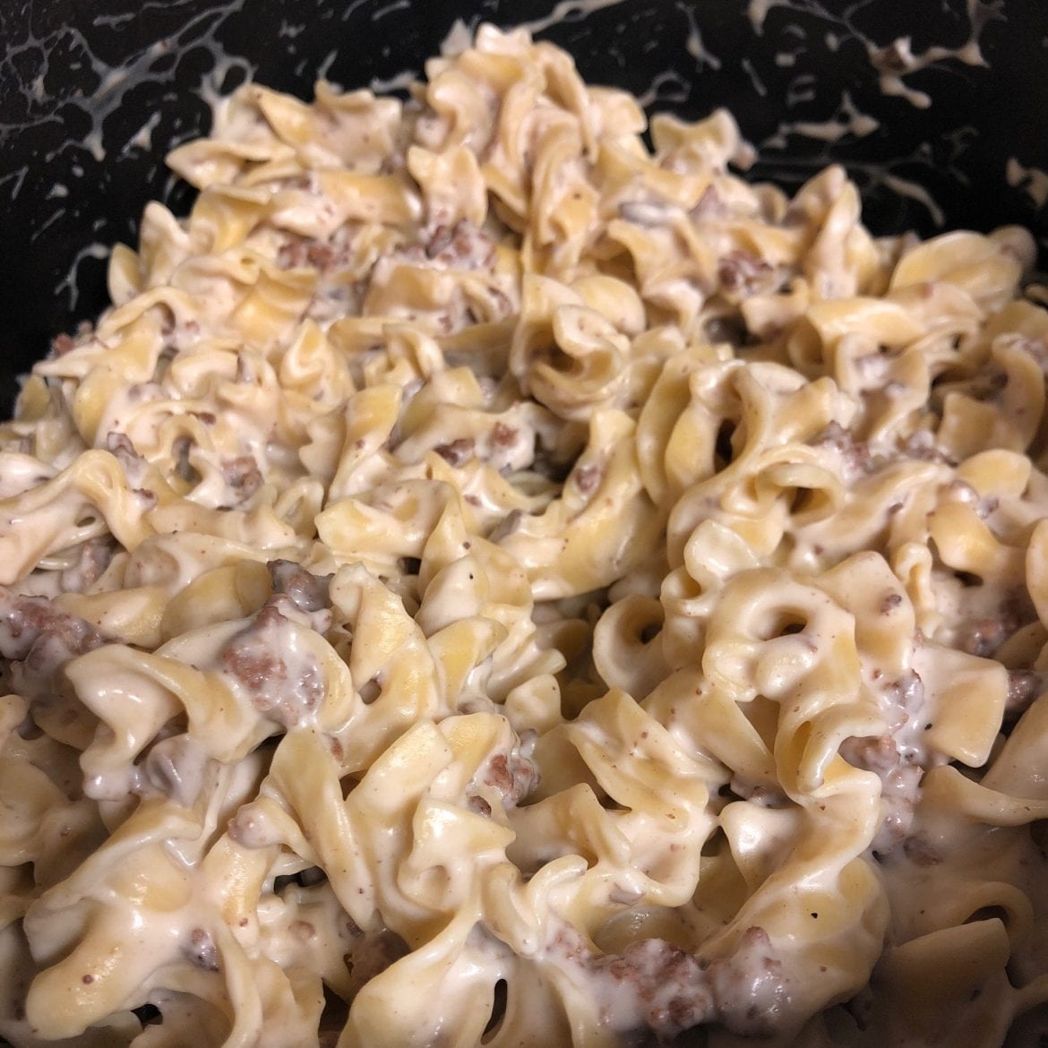 MICHELLE’S ULTIMATE BEEF STROGANOFF CASSEROLE