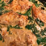 CHICKEN AND SPINACH IN CREAMY PAPRIKA SAUCE
